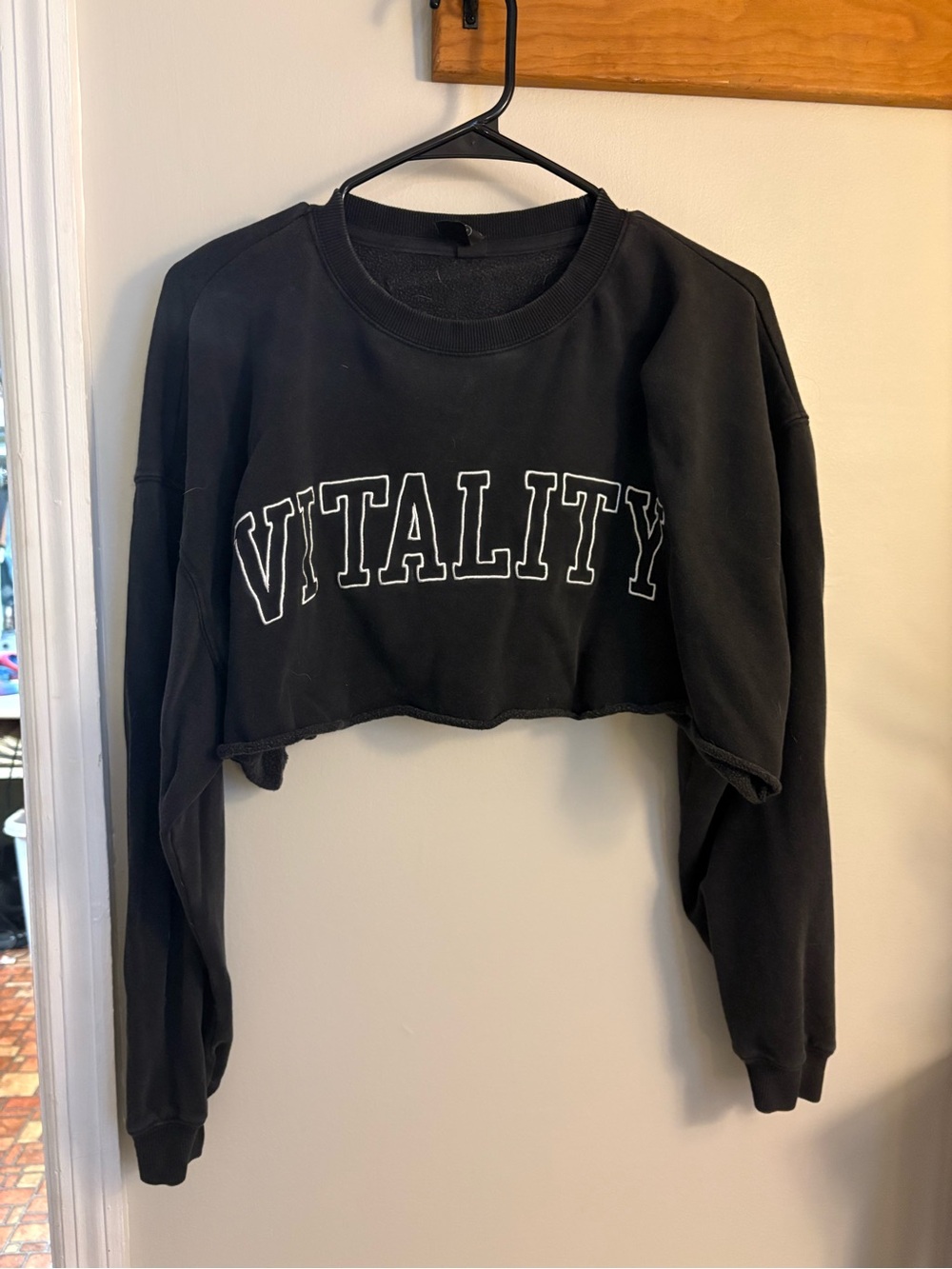 Balance Athletica Black Vitality Cropped Crew
